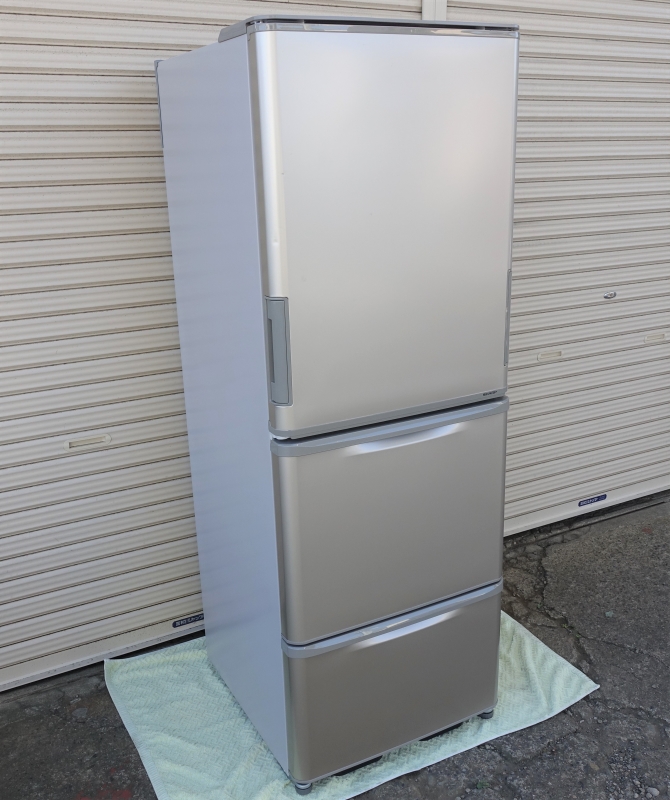 練馬区 出張買取 シャープ ノンフロン冷凍冷蔵庫 SJ-W352B-N 2016年製